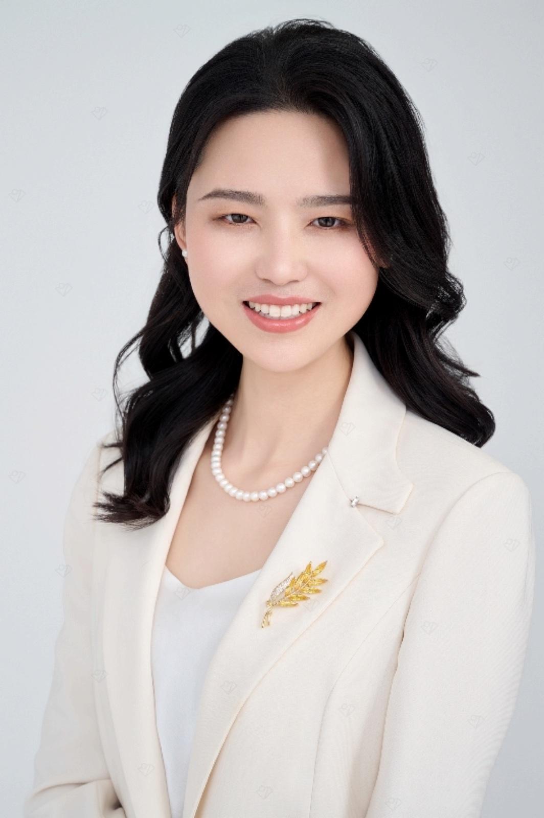 Dr. Na Zhao — Principal Dentist, DDS PhD